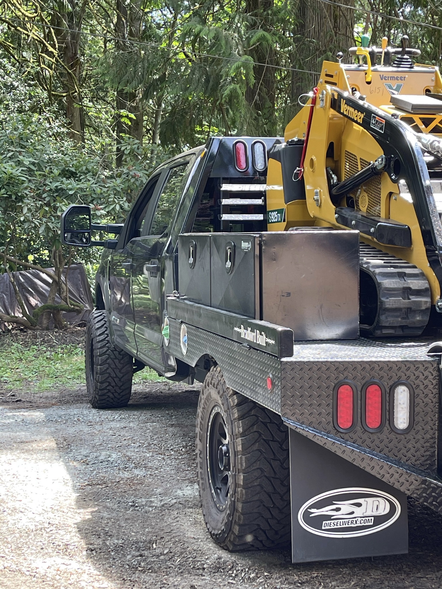 K&J Tree Works tree service in Sultan, WA