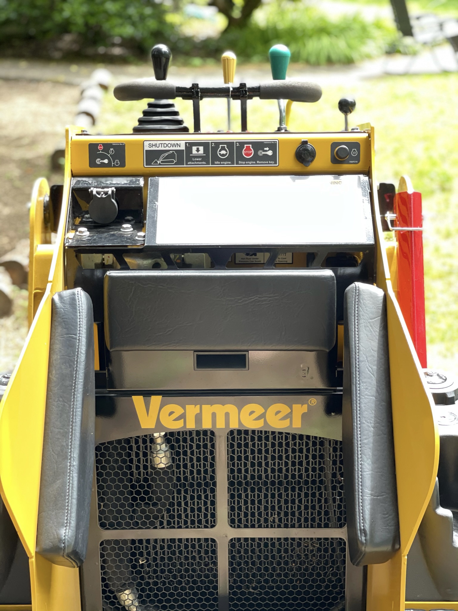 K&J Tree Works tree service in Everett, WA